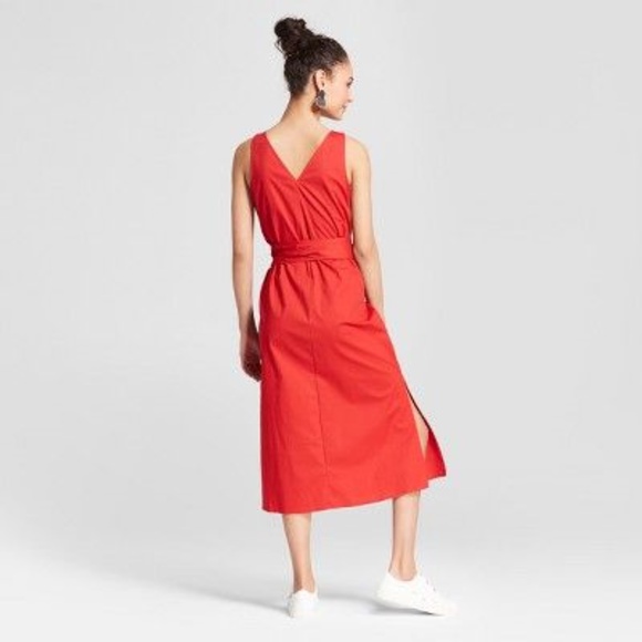 NEW Red Poplin V-Neck Tie-Waist Midi Dress [D2] - Picture 2 of 8